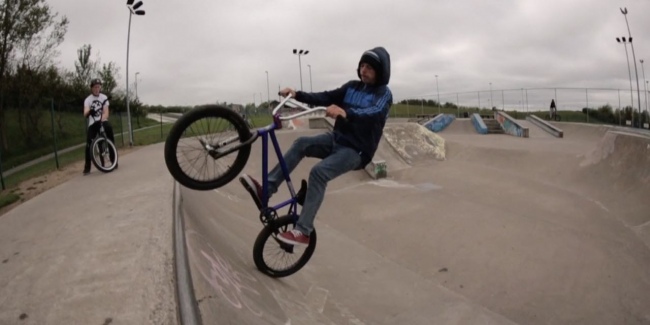 One way or the other 650 325 2