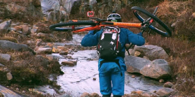 Santa cruz 650 325 2