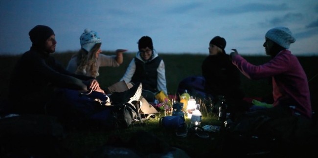 Meet on a hill 650 325 3